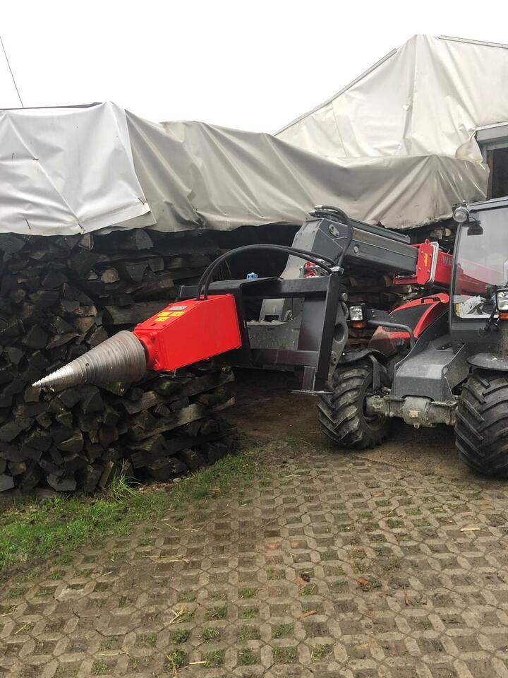 LM Model 800 ccm (45 kW) cone ø230x460 mm with euro coupling for tractor or loader