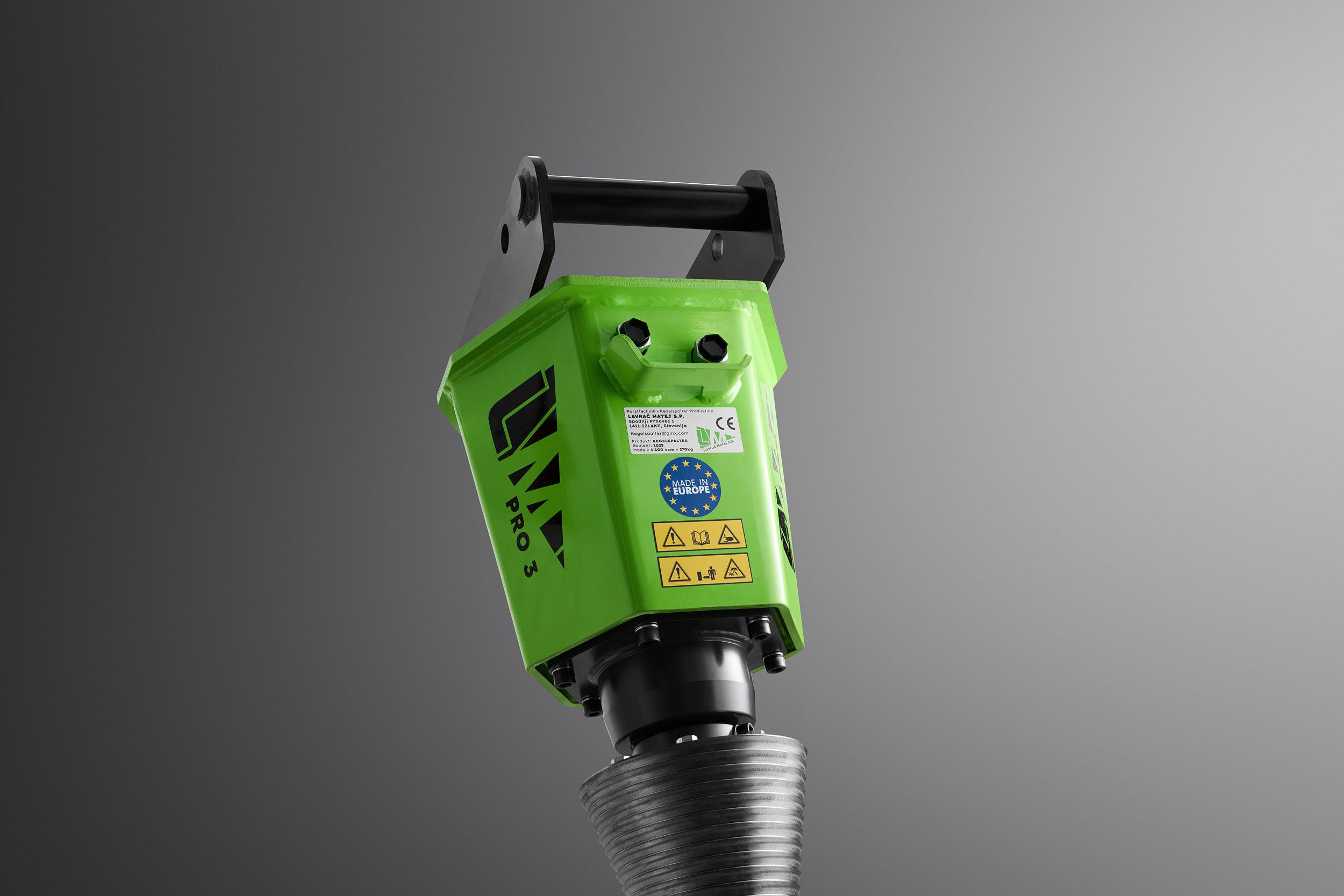 Model PRO3 1,100 cc (65kW), without cone