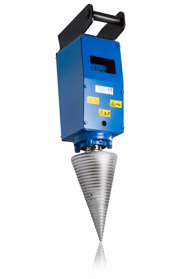 LM Model 1,100 ccm (65 kW) cone ø260x500mm with euro hitch for tractor or loader